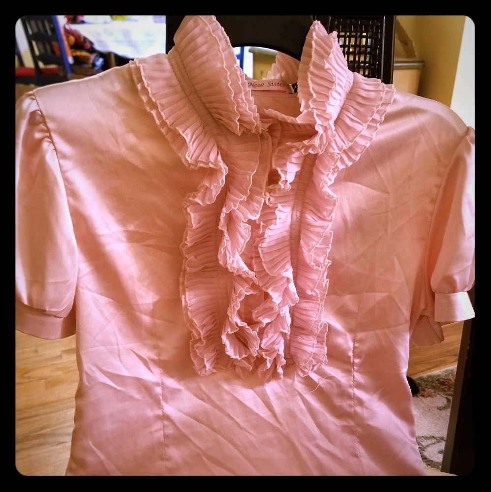 New sisters ruffle blouse